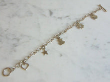 Load image into Gallery viewer, Womens Vintage Estate Sterling Silver Charm Bracelet 15.1g E5522