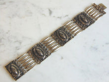 Load image into Gallery viewer, Womens Vintage Estate Sterling Silver Bracelet 78.6g E5682