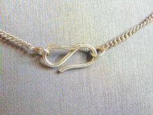 Load image into Gallery viewer, Womens Vintage Estate Sterling Silver Tigers Eye Necklace 18.1g E5725