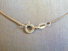 Load image into Gallery viewer, Womens Vintage Estate Heart Pendant W/ Necklace 3.5g E5450