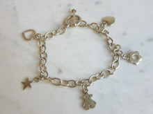 Load image into Gallery viewer, Womens Vintage Estate Sterling Silver Charm Bracelet 15.1g E5522