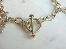 Load image into Gallery viewer, Womens Vintage Estate Sterling Silver Charm Bracelet 15.1g E5522