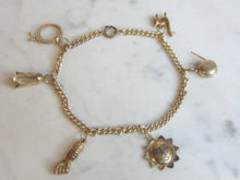 Load image into Gallery viewer, Womens Vintage Estate Sterling Silver Charm Bracelet 15.6g E5551