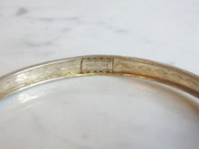 Load image into Gallery viewer, Womens Vintage Estate Sterling Silver Bracelet 6.0g E5585