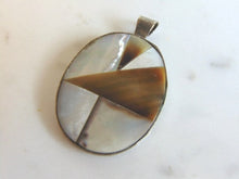 Load image into Gallery viewer, Womens Vintage Estate Sterling Silver Agate &amp; MOP Pendant 5.1g E5594