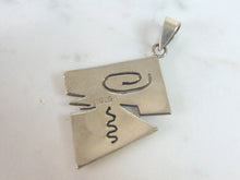 Load image into Gallery viewer, Women&#39;s Vintage Estate Sterling Silver Modernist Pendant 5.7g E5937