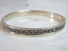 Load image into Gallery viewer, Womens Vintage Estate Sterling Silver Bracelet 14.1g E5951