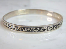 Load image into Gallery viewer, Womens Vintage Estate Sterling Silver Bracelet 16.4g E5952