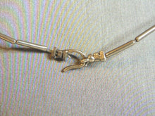 Load image into Gallery viewer, Womens Vintage Estate Sterling Silver Necklace 19.6g E5667