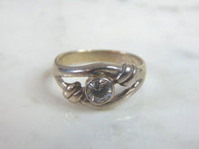 Load image into Gallery viewer, Womens Vintage Estate Sterling Silver CZ Ring 3.3g E5987