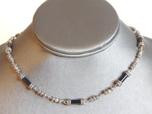 Load image into Gallery viewer, Womens Vintage Estate Sterling Silver Necklace 21.6g E5749