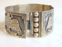 Load image into Gallery viewer, Vintage Estate Sterling Silver Aztec Bracelet 53.9g E5802