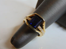 Load image into Gallery viewer, Womens Vintage Estate 14K Yellow Gold Sapphire &amp; Diamond Ring, 9.3g E850