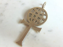 Load image into Gallery viewer, Womens Vintage Estate Sterling Silver Cross Pendant 14.6g E5900