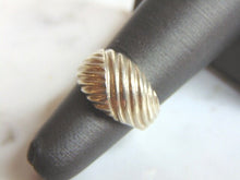 Load image into Gallery viewer, Womens Vintage Estate Sterling Silver Modernist Ring 3.5g E5915