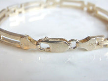 Load image into Gallery viewer, Womens Vintage Estate Sterling Silver Bracelet 12.9g E5927