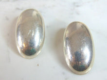 Load image into Gallery viewer, Womens Vintage Estate Sterling Silver Clip On Earrings 18.9g E5946