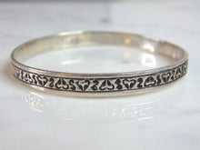 Load image into Gallery viewer, Womens Vintage Estate Sterling Silver Bracelet 16.4g E5952