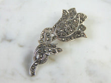 Load image into Gallery viewer, Womens Vintage Estate Sterling Silver Flower Brooch 6.1g E2698