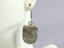 Load image into Gallery viewer, Womens Vintage Estate Sterling Silver Labradorite Earrings 14.2g E2704