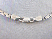 Load image into Gallery viewer, Womens Vintage Estate Sterling Silver Necklace 46.5g E2778
