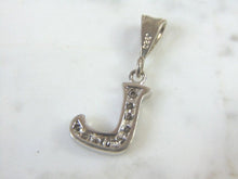 Load image into Gallery viewer, Womens Vintage Estate Sterling Silver "L" CZ Pendant 2.7g E2657