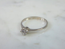Load image into Gallery viewer, Womens Vintage Estate Sterling Silver CZ Ring 1.3g E2183