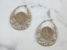 Load image into Gallery viewer, Womens Vintage Estate Sterling Silver Dime Earrings 15g E2746
