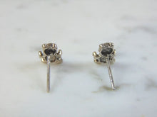 Load image into Gallery viewer, Womens Vintage Estate Sterling Silver Bear Earrings 1.2g E1493