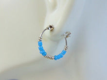 Load image into Gallery viewer, Vintage Estate Sterling Silver Hoop Earrings .9g E1866