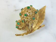 Load image into Gallery viewer, Womens Vintage Estate 18K Gold Emerald Flower Brooch 15.4g E3092