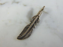 Load image into Gallery viewer, Womens Vintage Estate Sterling Silver Feather Pendant 1.8g E2831