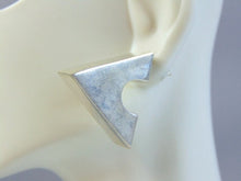 Load image into Gallery viewer, Womens Vintage Estate Sterling Silver Modernist Earrings 8.8g E1438