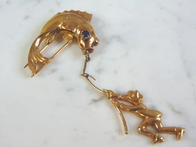 Vintage Estate 18K Yellow Gold Fisherman Brooch 19.4g E3054