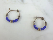 Load image into Gallery viewer, Vintage Estate Sterling Silver Hoop Earrings 1.1g E1869