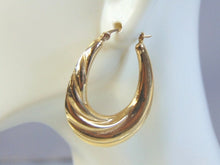 Load image into Gallery viewer, Womens Vintage Estate 14K Yellow Gold Earrings 3.6g E3081
