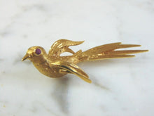 Load image into Gallery viewer, Womens Vintage Estate 18K Gold Bird Brooch 6.0g E3083
