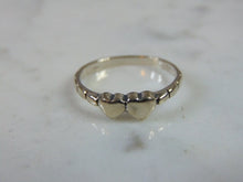 Load image into Gallery viewer, Womens Vintage Estate Sterling Silver Heart Ring 1.5g E5133