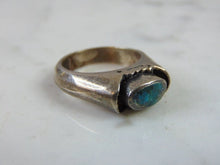 Load image into Gallery viewer, Womens Vintage Estate Sterling Silver Turquoise Ring 8.5g E5173