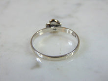 Load image into Gallery viewer, Womens Vintage Estate Sterling Silver Rose Ring 1.5g E5125
