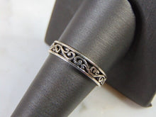Load image into Gallery viewer, Womens Vintage Estate Sterling Silver Filigree Ring 1.7g E5157