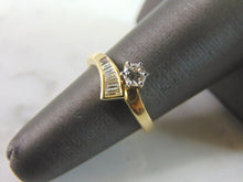Load image into Gallery viewer, Womens Vintage Estate 14k Gold Diamond Ring 3.0g E3360