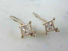 Load image into Gallery viewer, Womens Vintage Estate Sterling Silver CZ Earrings 4.6g E1918