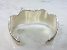 Load image into Gallery viewer, Womens Vintage Estate Sterling Silver Heart Cuff Bracelet 49.7g E1967