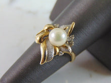Load image into Gallery viewer, Womens Vintage Estate 14K Gold Pearl &amp; Diamond Ring 4.0g E4103