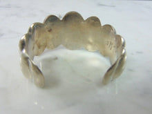 Load image into Gallery viewer, Womens Vintage Estate Sterling Silver Modernist Cuff Bracelet 52.1g E1993