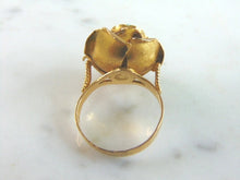 Load image into Gallery viewer, Womens Vintage Estate 18K Gold Flower Turquoise Ring, 8.1g E917