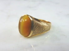 Load image into Gallery viewer, Mens Vintage Estate 14K Yellow Gold Tigers Eye Ring 10.3g E2010