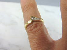 Load image into Gallery viewer, Womens Vintage Estate 14k Gold Diamond Ring 2.9g E3361