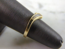 Load image into Gallery viewer, Womens Vintage Estate 14k Gold Diamond Ring 2.9g E3361